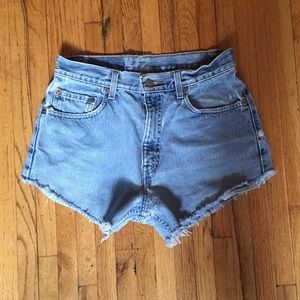 Vintage Levi’s Cutoff Jean Shorts